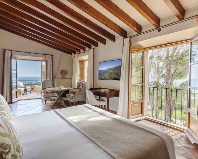 Sa Punta De S’Aguila